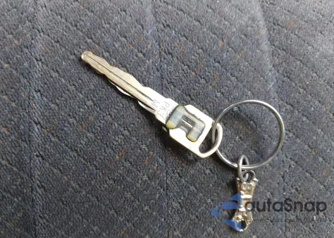 2001 Pontiac Grand Prix Se from USA, damaged, VIN 001G2WK52J01F1818